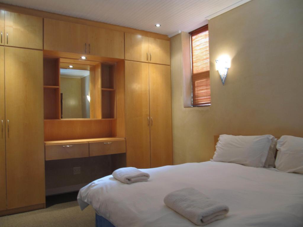 Flora Bay Resort Hout Bay Phòng bức ảnh